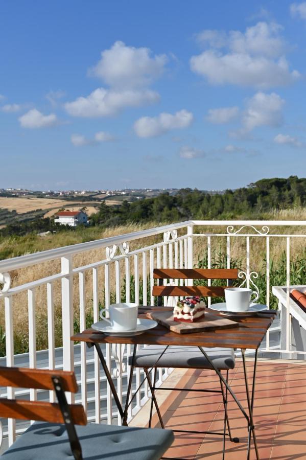 Coworksurf - Villa Dos Irmaos Ericeira Exterior photo